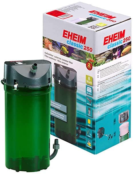 filtro Eheim Classic 250 es un básico de nuestros acuarios. Con una potencia de unos 440 litros por hora es válido para acuarios de hasta 250L