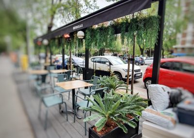 Plantas artificiales Cica Revoluta en terraza